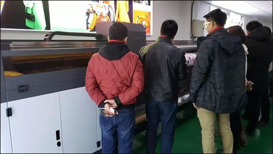 携手共赢，创想未来 登腾广告设备亮相欧瑞卡新品发布会
